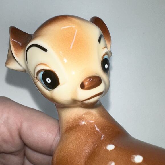 Vintage Walt Disney Productions Porcelain Bambi And Butterfly Figurine Japan - Picture 3 of 5